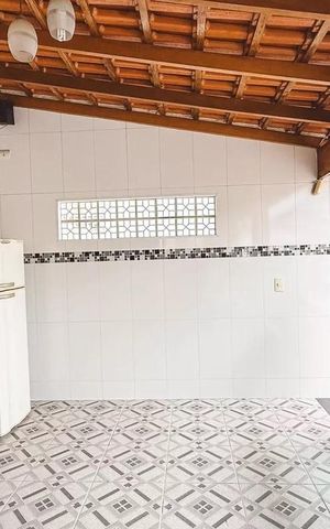 Casa à venda com 179m², 4 quartos e 2 vagas