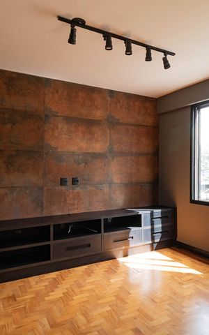 Apartamento à venda com 115m², 1 quarto e sem vaga Apartamento à venda com 115m², 1 quarto e sem vagaSala de TV