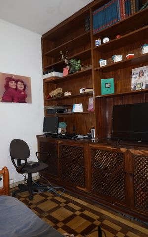 Casa à venda com 260m², 3 quartos e 4 vagasSala de TV
