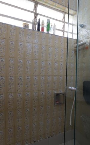 Casa à venda com 260m², 3 quartos e 4 vagasBanheiro da Suíte