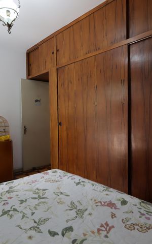 Casa à venda com 260m², 3 quartos e 4 vagasQuarto 2