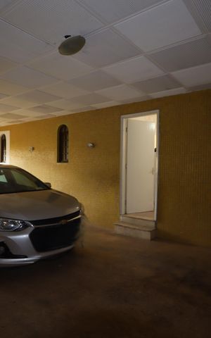 Casa à venda com 260m², 3 quartos e 4 vagasGaragem