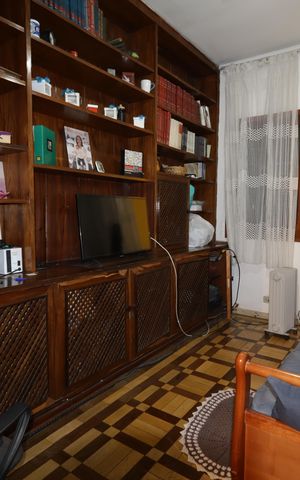 Casa à venda com 260m², 3 quartos e 4 vagasSala de TV