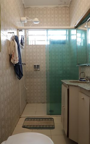 Casa à venda com 260m², 3 quartos e 4 vagasBanheiro