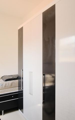 Casa à venda com 351m², 6 quartos e 2 vagasQuarto 4