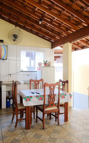 Casa à venda com 351m², 6 quartos e 2 vagasEspaço Gourmet