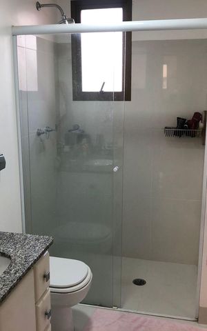 Apartamento à venda com 169m², 4 quartos e sem vagaBanheiro