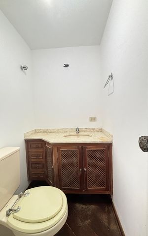 Apartamento para alugar com 161m², 3 quartos e 2 vagas Apartamento para alugar com 161m², 3 quartos e 2 vagasLavabo