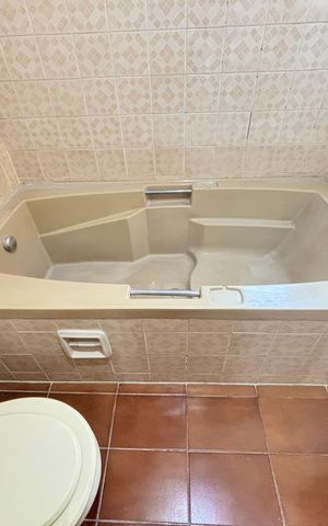 Apartamento para alugar com 161m², 3 quartos e 2 vagas Apartamento para alugar com 161m², 3 quartos e 2 vagasBanheiro da Suíte 3