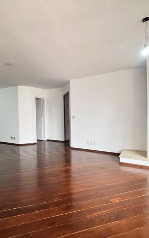 Apartamento para alugar com 161m², 3 quartos e 2 vagas Apartamento para alugar com 161m², 3 quartos e 2 vagasSala