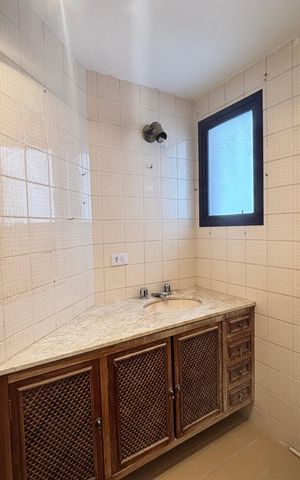 Apartamento para alugar com 161m², 3 quartos e 2 vagas Apartamento para alugar com 161m², 3 quartos e 2 vagasBanheiro da Suíte 2