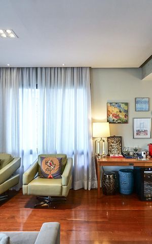Apartamento à venda com 210m², 4 quartos e 3 vagasSala
