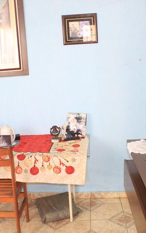 Casa para alugar com 120m², 3 quartos e 2 vagas Casa para alugar com 120m², 3 quartos e 2 vagasSala
