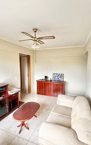 Apartamento à venda com 64m², 2 quartos e 1 vaga Apartamento à venda com 64m², 2 quartos e 1 vagaSala