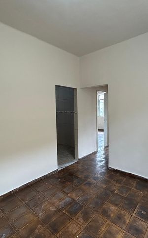 Casa à venda com 90m², 2 quartos e 1 vagaSala