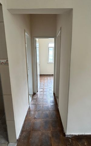 Casa à venda com 90m², 2 quartos e 1 vagaCorredor