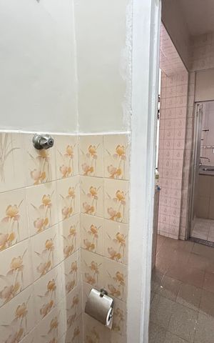 Casa à venda com 90m², 2 quartos e 1 vagaBanheiro de serviço