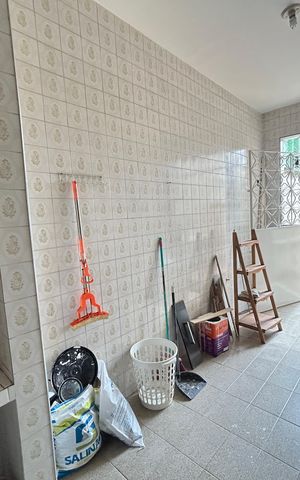 Casa à venda com 90m², 2 quartos e 1 vagaÁrea de Serviço