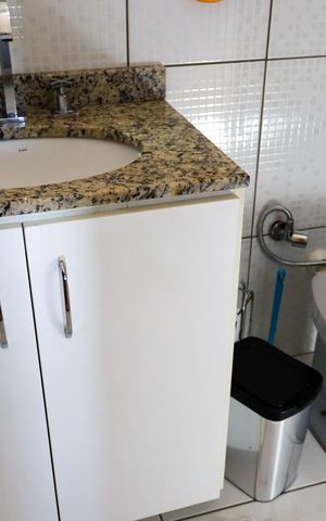 Casa à venda com 100m², 2 quartos e 3 vagasBanheiro
