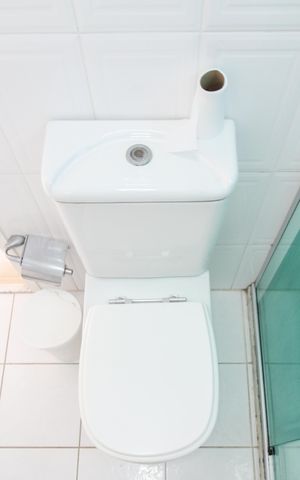 Apartamento à venda com 101m², 2 quartos e 2 vagasBanheiro Suite