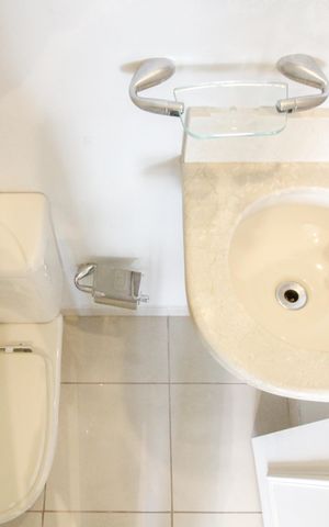 Apartamento à venda com 101m², 2 quartos e 2 vagasBanheiro 3 - Lavabo