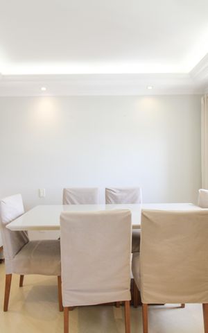 Apartamento à venda com 101m², 2 quartos e 2 vagasSala