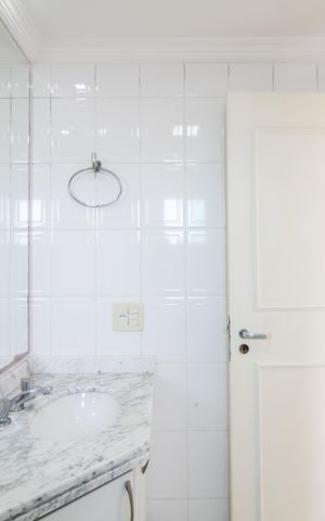 Apartamento à venda com 101m², 2 quartos e 2 vagasBanheiro Suite