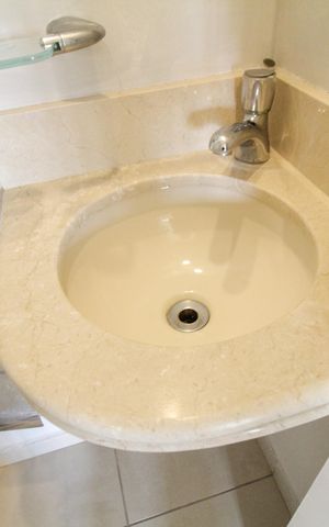 Apartamento à venda com 101m², 2 quartos e 2 vagasBanheiro 3 - Lavabo