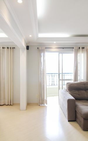 Apartamento à venda com 101m², 2 quartos e 2 vagasCorredor