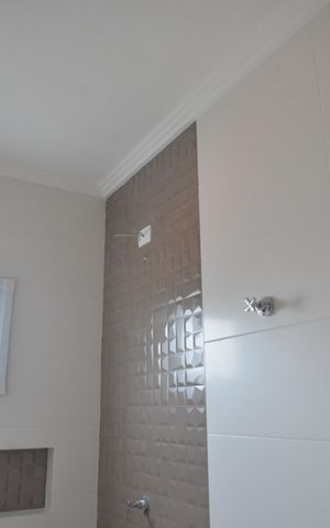 Apartamento à venda com 100m², 2 quartos e 1 vagaBanheiro da Suíte