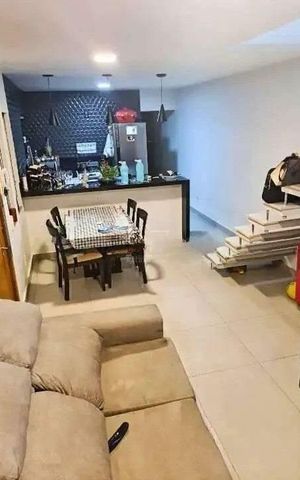 Casa à venda com 274m², 3 quartos e 2 vagas