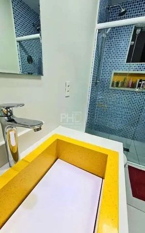 Casa à venda com 274m², 3 quartos e 2 vagas
