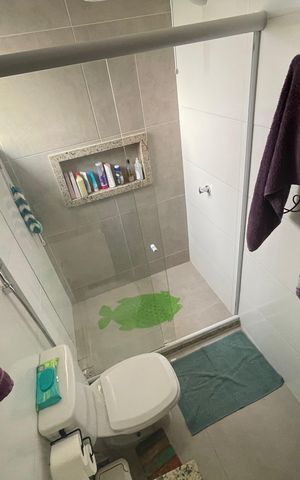 Casa para alugar com 120m², 2 quartos e 1 vaga Casa para alugar com 120m², 2 quartos e 1 vagaBanheiro
