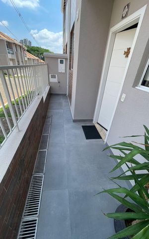 Casa de condomínio à venda com 80m², 3 quartos e 2 vagas Casa de condomínio à venda com 80m², 3 quartos e 2 vagasVaranda