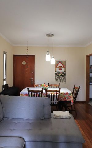 Apartamento à venda com 88m², 3 quartos e 1 vagaSala