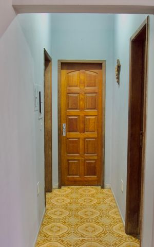 Casa para alugar com 568m², 8 quartos e 6 vagas Casa para alugar com 568m², 8 quartos e 6 vagasCorredor