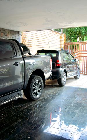 Casa para alugar com 568m², 8 quartos e 6 vagas Casa para alugar com 568m², 8 quartos e 6 vagasVagas de Garagem