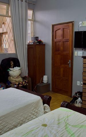 Casa para alugar com 568m², 8 quartos e 6 vagas Casa para alugar com 568m², 8 quartos e 6 vagasSuíte