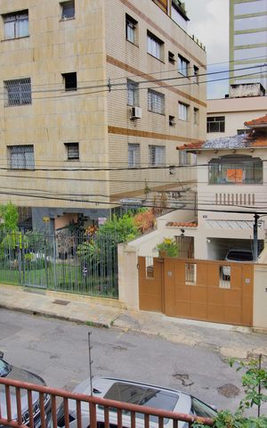 Casa para alugar com 568m², 8 quartos e 6 vagas Casa para alugar com 568m², 8 quartos e 6 vagasTerraço - Vista