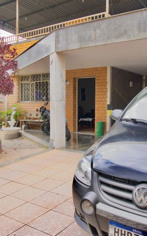 Casa para alugar com 568m², 8 quartos e 6 vagas Casa para alugar com 568m², 8 quartos e 6 vagasEntrada da Casa