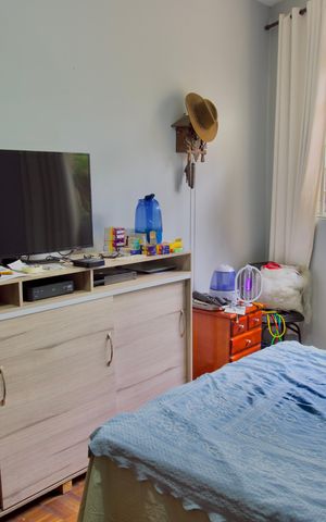 Casa para alugar com 568m², 8 quartos e 6 vagas Casa para alugar com 568m², 8 quartos e 6 vagasQuarto 1