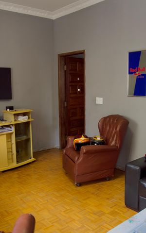 Casa para alugar com 568m², 8 quartos e 6 vagas Casa para alugar com 568m², 8 quartos e 6 vagasSala de TV
