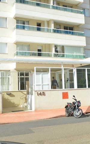 Apartamento para alugar com 57m², 2 quartos e 1 vagaFachada do Prédio