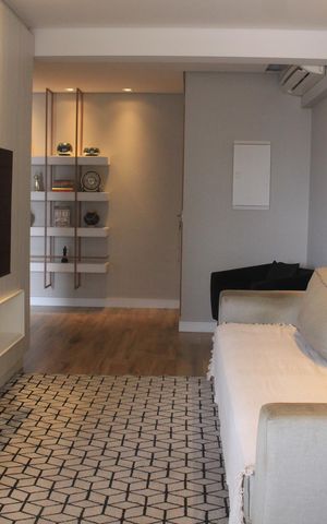 Apartamento à venda com 94m², 3 quartos e 2 vagasSala