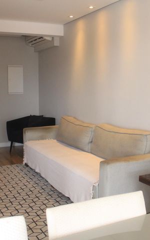 Apartamento à venda com 94m², 3 quartos e 2 vagasSala
