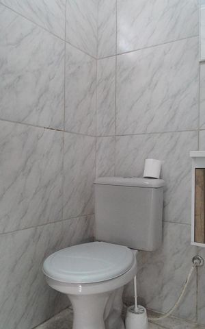 Casa à venda com 250m², 3 quartos e 2 vagasLavabo