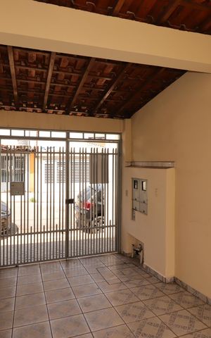 Casa à venda com 151m², 2 quartos e 2 vagasGaragem da casa 2