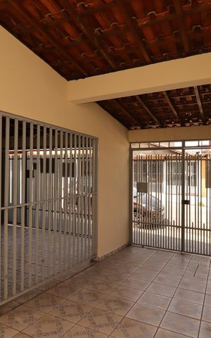 Casa à venda com 151m², 2 quartos e 2 vagasGaragem da casa 2