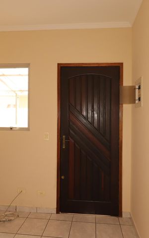 Casa à venda com 151m², 2 quartos e 2 vagasSala da casa 2