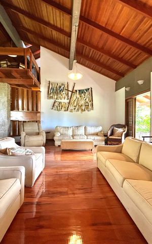 Casa de condomínio para alugar com 555m², 5 quartos e 5 vagas Casa de condomínio para alugar com 555m², 5 quartos e 5 vagasSala